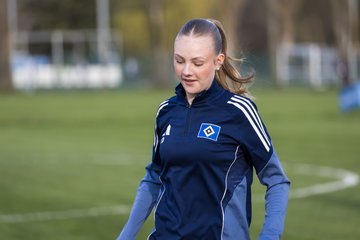Bild 22 - wBJ Hamburger SV - Eimsbuettler TV : Ergebnis: 4:0